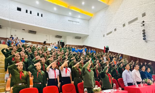  Tự hào là 'chiến sĩ nhỏ Điện Biên'