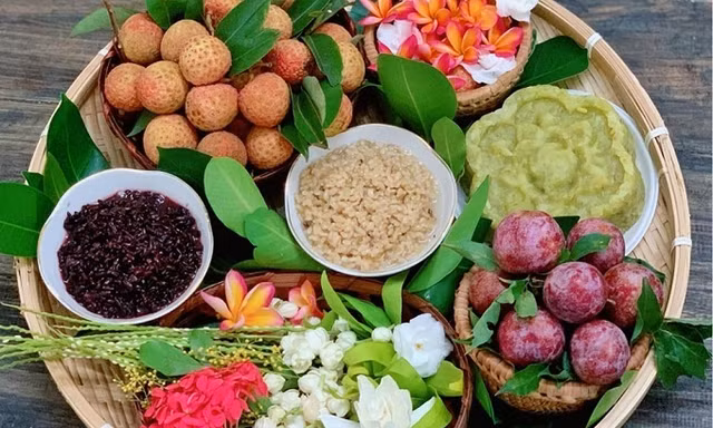 Tết Đoan Ngọ để tưởng nhớ ai?