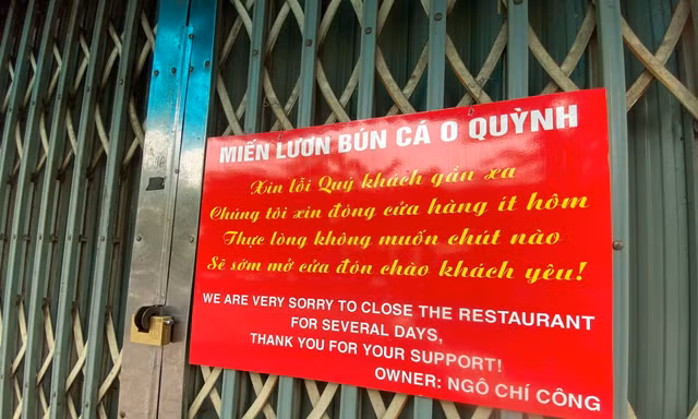 Ngày đầu Hà Nội thực hiện 'lệnh' đóng cửa hàng quán
