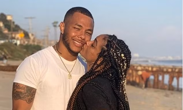 Sao phim 'Chạng vạng' và bạn gái qua đời tại nhà riêng 'rúng động' Hollywood