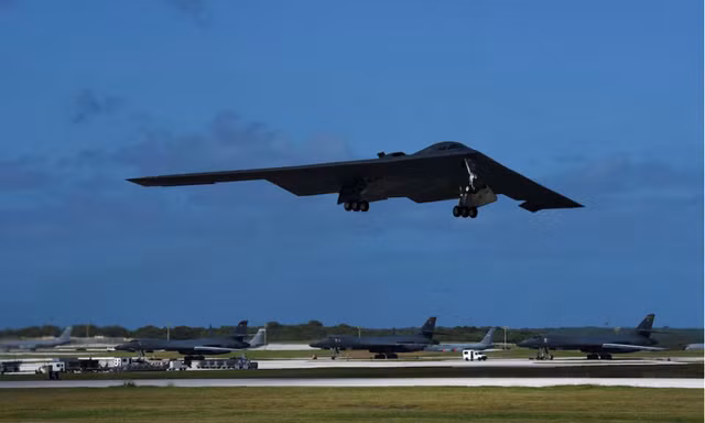 Một chiếc B-2 của Không quân Mỹ. (Ảnh: Reuters)