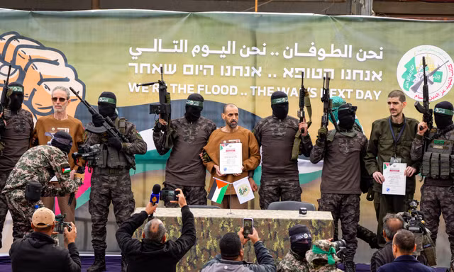 Các con tin Israel được Hamas trao trả cuối tuần qua. (Ảnh: AP)