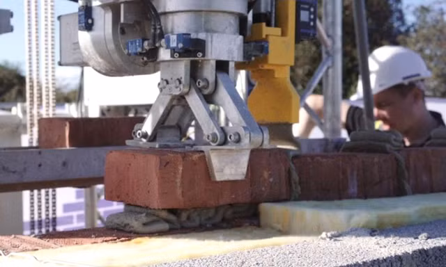 Robot thợ hồ xây nhà trong 3 tuần
