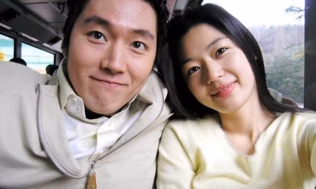 Rộ tin đồn "mợ chảnh" Jeon Ji Hyun bị "cắm sừng", chuẩn bị ly hôn người chồng tài phiệt