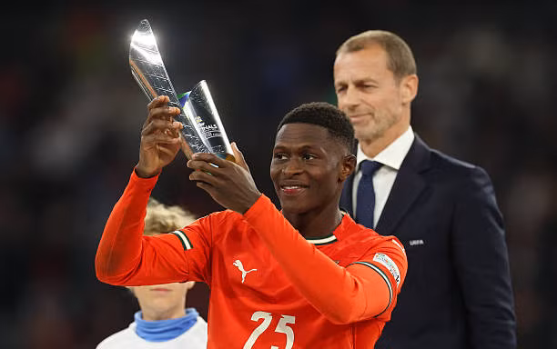 Nuno Mendes xuất sắc nhất chung kết Nations League 2024/25