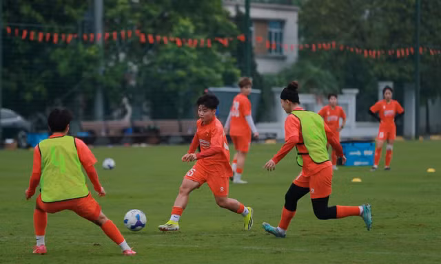 Đội tuyển nữ Việt Nam làm gì trước chuyến tập huấn Nhật Bản 