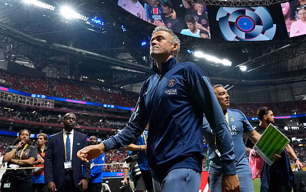 Thắng đậm Inter Miami, HLV Luis Enrique nói về khả năng tái hợp với Messi