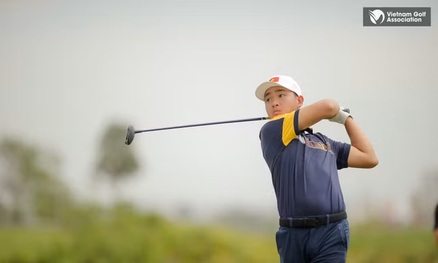 Nguyễn Anh Minh đánh 68 gậy ngày khai màn The Amateur Championship 2025 
