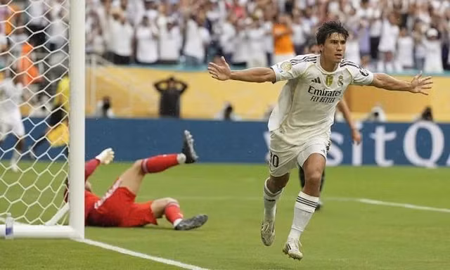 HIGHLIGHTS FIFA Club World Cup Real Madrid 1-0 Juventus: Sao trẻ toả sáng
