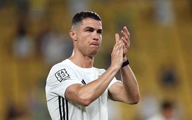 Ronaldo từ chối gia hạn hợp đồng, Al-Nassr nhắm sao Liverpool thay thế 