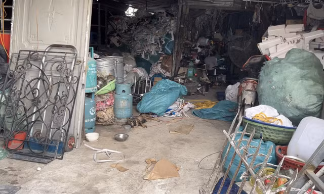 Từ vụ cháy làm 3 người chết ở Thanh Trì: Nguy cơ cháy nổ từ thu gom đồng nát
