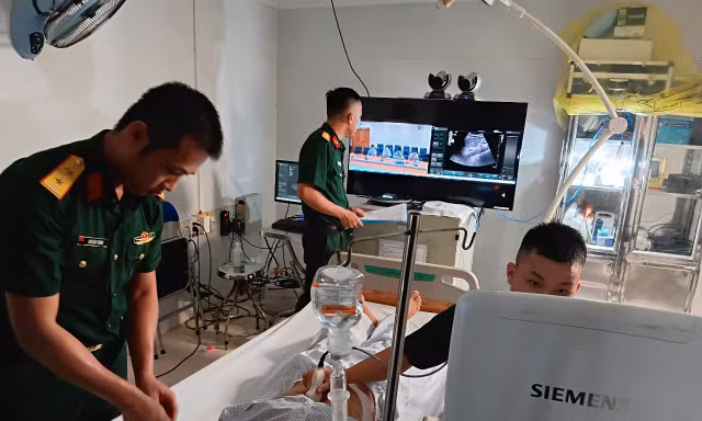 Giữ mạch sống nơi đầu sóng Trường Sa