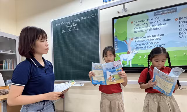 Từ năm học tới, giáo viên được trao quyền chọn SGK mới để dạy học