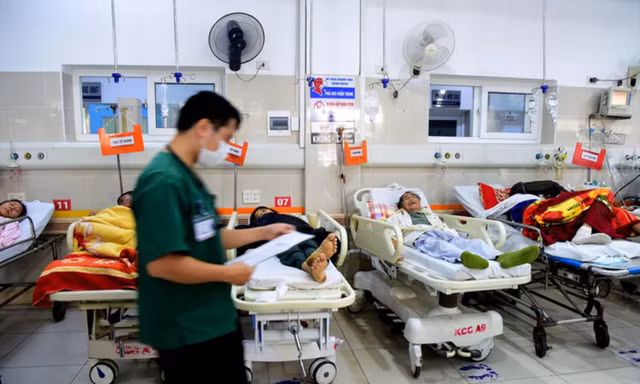 Khoa Cấp cứu Bệnh viện Bạch Mai