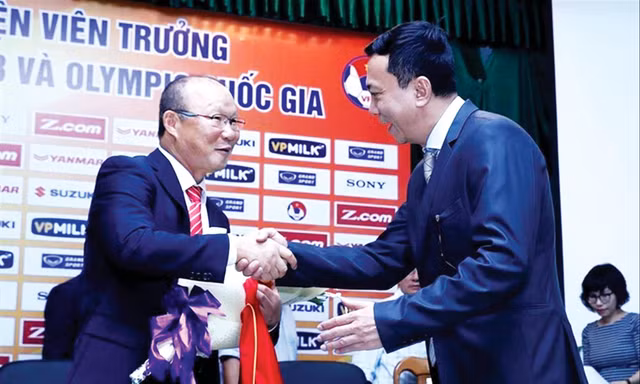VFF cho biết HLV Park Hang - seo là lựa chọn thích hợp với bóng đá Việt Nam Ảnh: Anh Đoàn 
