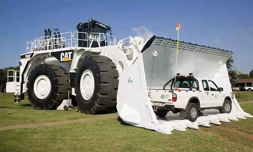 Những cỗ máy khổng lồ trên thế giới