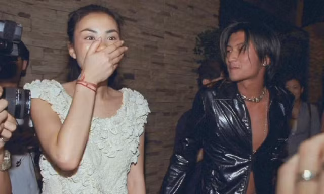 Hơn 20 năm yêu của Vương Phi và Tạ Đình Phong