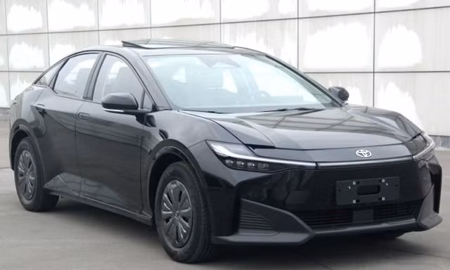Lộ thiết kế xe điện của Toyota chỉ bán tại Trung Quốc