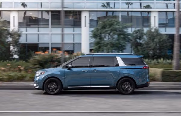 Dàn MPV hút khách Việt nhất tháng 6