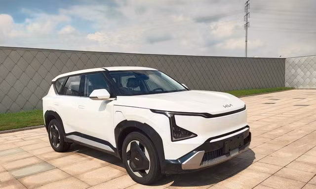 Lộ ảnh thực tế SUV thuần điện nhỏ gọn của Kia