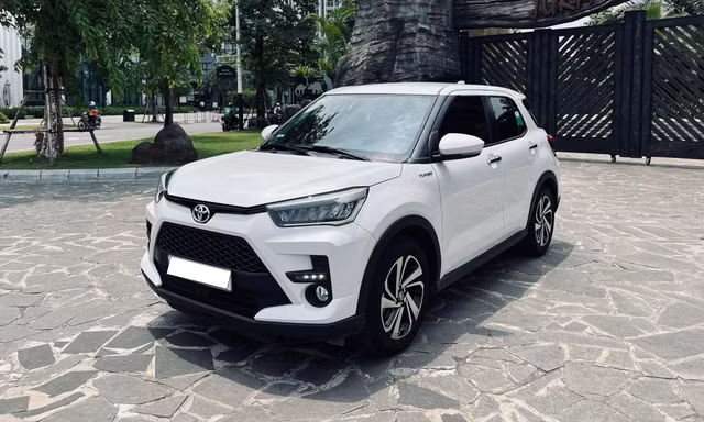 Triệu hồi loạt Toyota Raize do lỗi túi khí 