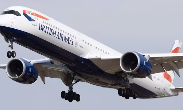 Máy bay đột ngột quay đầu khi sắp hạ cánh ở Israel