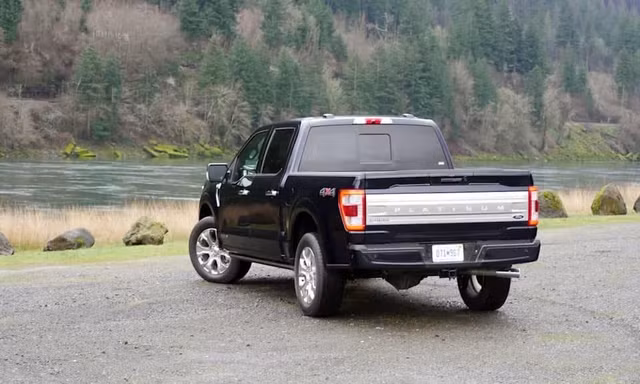 Ford thu hồi thêm hàng loạt bán tải vì lỗi trục truyền động