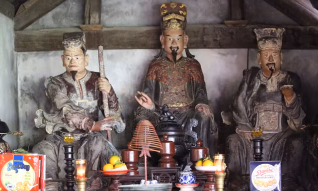 'Kho báu' trong ngôi chùa cổ gần 400 năm tuổi ở Hà Nội