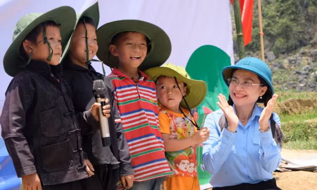 Tiếp tục tạo cơ sở để thiếu nhi nỗ lực rèn luyện