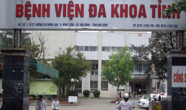 Bệnh viện đa khoa Hòa Bình, nơi xảy ra vụ tiêu cực khiến dư luận bất bình