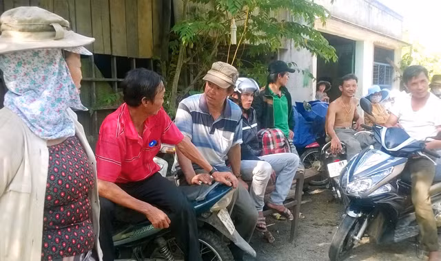 Người dân Bắc Trà My tiếp tục sống trong lo âu vì động đất