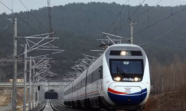 Trung Quốc chi hơn 27 tỷ USD xây đường sắt đến biên giới Nga