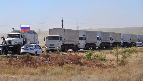 Đoàn xe viện trợ thứ ba của Nga đã tới Donetsk. Nguồn: RIA Novosti