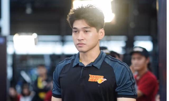 Vượt qua 700 ứng viên, hot boy đóng MV của Trung Quân Idol lọt Top 10 ứng viên cho VINAMAN