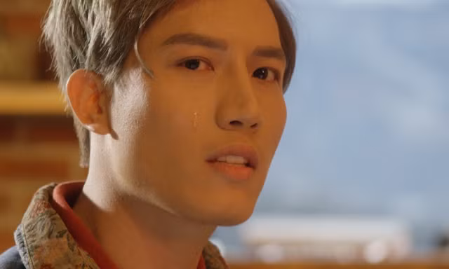 Rời công ty của Ông Cao Thắng, Anh Tú (The Voice) lần đầu kết hợp “hit-maker” Ly Ly