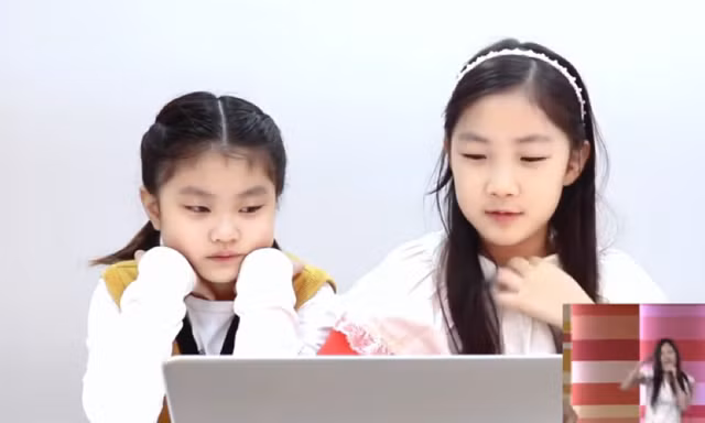 Bất ngờ với phản ứng của học sinh tiểu học khi xem màn trình diễn “Gee” của SNSD