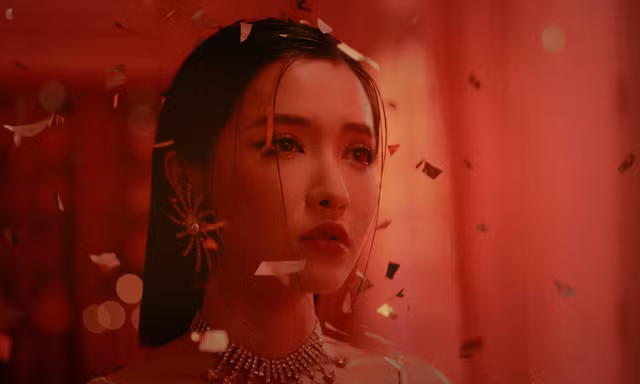 Người yêu cũ hỏi nhưng Bích Phương không muốn trả lời, lý do nằm trong MV này