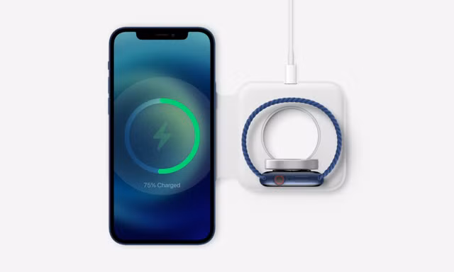 Fan “nhà Táo” có thêm những lợi ích gì khi Apple loại bỏ củ sạc khi mua iPhone 12?