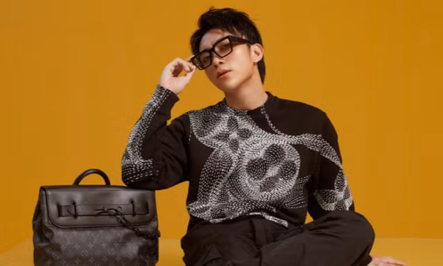 Giám đốc nghệ thuật Louis Vuitton đăng tải hình ảnh Soobin Hoàng Sơn trên Instagram