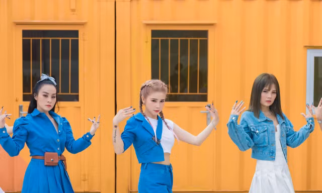 Nhóm Mắt Ngọc bất ngờ “đánh úp” fan bằng teaser MV mới, sẵn sàng trở lại V-Pop