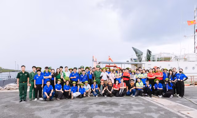 TP.HCM: Sôi nổi các hoạt động tình nguyện hè tại xã đảo Thạnh An sau lễ ra quân