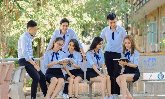Đại học Đà Nẵng mở rộng thêm “cánh cửa” vào trường cho các thí sinh