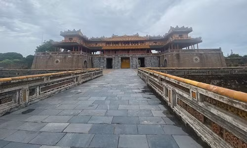 Hình ảnh chưa từng có của cố đô Huế trong những ngày giãn cách xã hội vì COVID-19