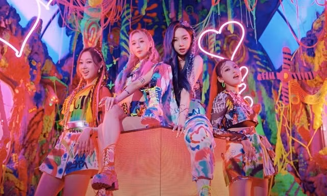 aespa debut với “Black Mamba”: Netizen liệu có hát “yêu thì yêu, không yêu thì yêu“?