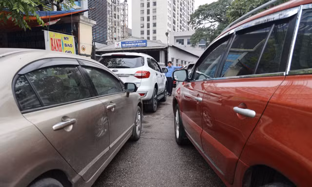 Đề xuất 'hạ chuẩn' đăng kiểm: 'Đây là vấn đề đáng ngại'