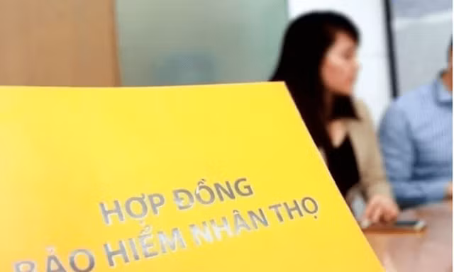 Nghiêm cấm ‘ép’ mua bảo hiểm khi vay ngân hàng
