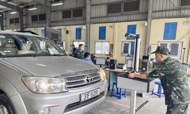 Quy định mới về đăng kiểm nêu rõ vai trò của công an, quân đội 