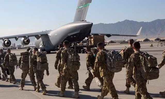 Quân đội Mỹ rời căn cứ không quân Bagram ở Afghanistan, vào tháng 7 năm 2021. (Twitter)