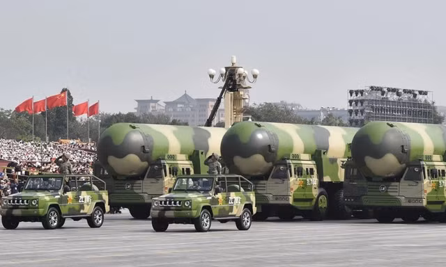 DF-41, tên lửa đạn đạo mang đầu đạn hạt nhân của Trung Quốc