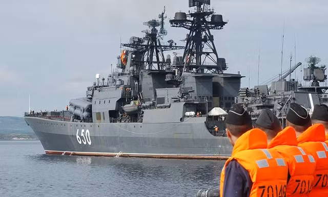 Tàu chống ngầm "Đô đốc Chabanenko" Ảnh: TASS / Lev Fedoseev